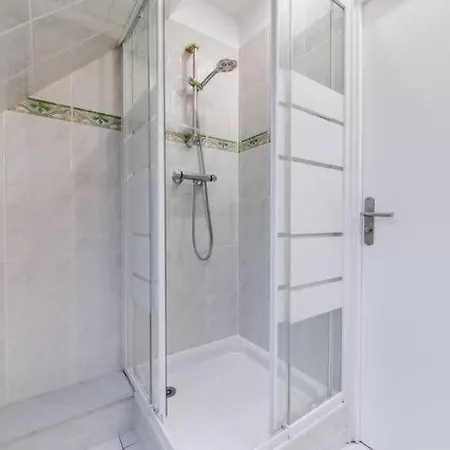 Maison Authentique Сasa de vacaciones Arcueil